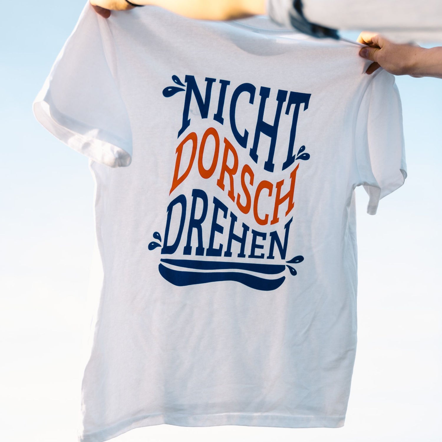 T-SHIRT NICHT DORSCHDREHEN weiß freigestellt Front und Rückenprint